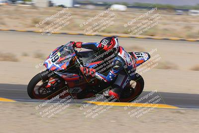 media/Oct-08-2022-SoCal Trackdays (Sat) [[1fc3beec89]]/Turn 9 Inside (10am)/